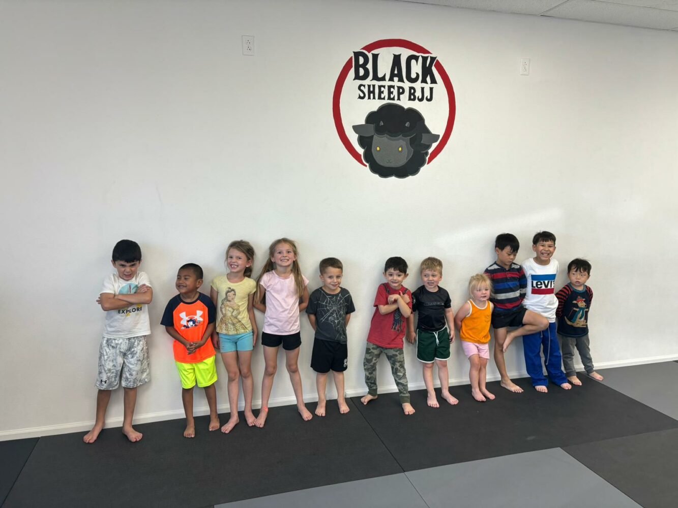 Black Sheep BJJ / Carlson Gracie Jiu Jitsu El Paso Kids Jiu-Jitsu Classes
